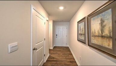 Building Photo - 1422 S Cardiff Trl