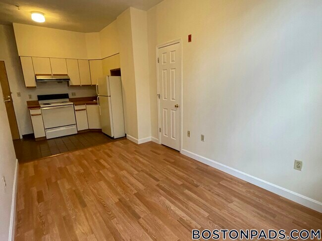 Foto del edificio - 81 Essex St