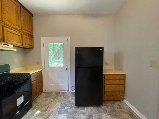 Foto del edificio - 984 Magnolia St