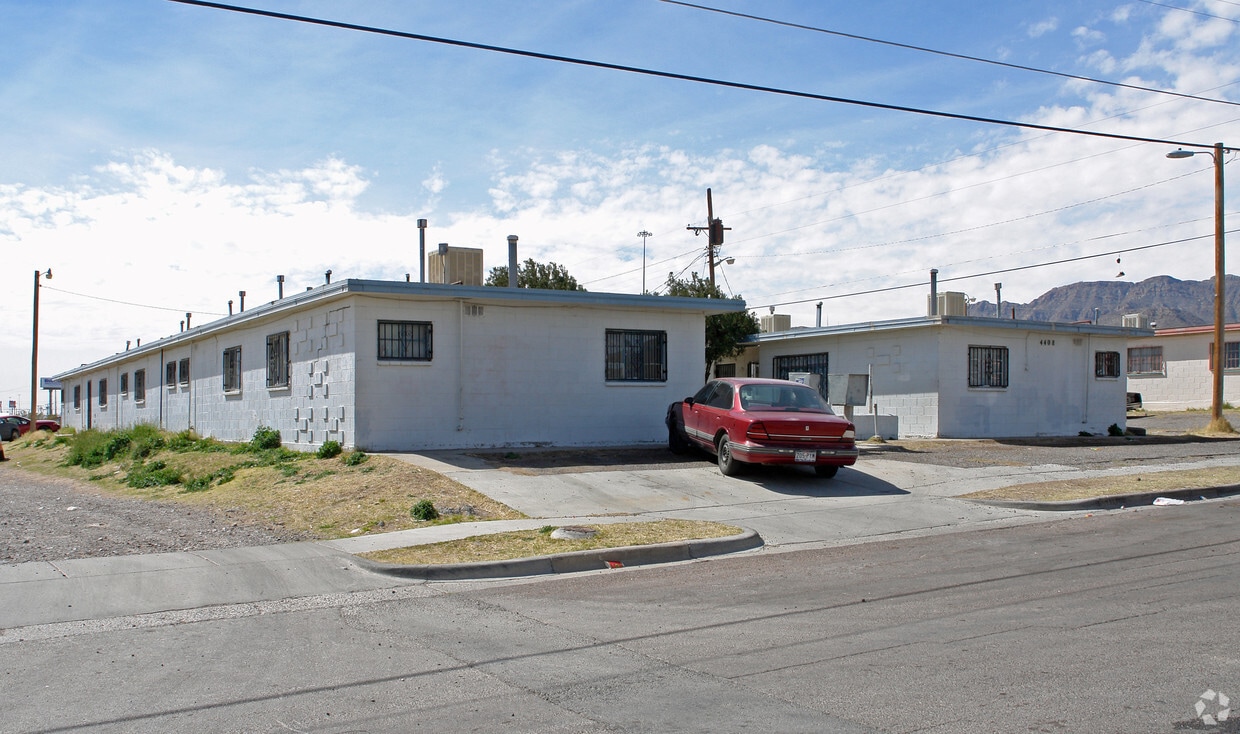 Primary Photo - 4408 Sunrise Ave
