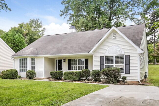 Building Photo - 100 Old Treybrooke Dr