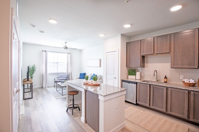 Interior Photo - The Magnolia at Georgetown