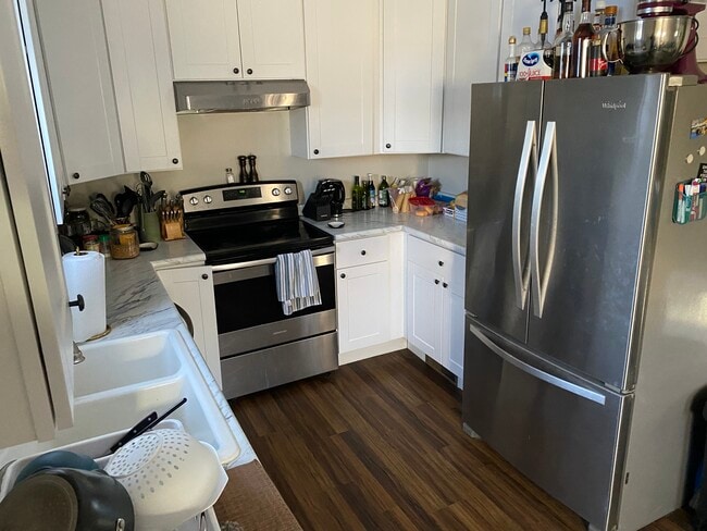 Foto del edificio - 1334 W Taylor Ave