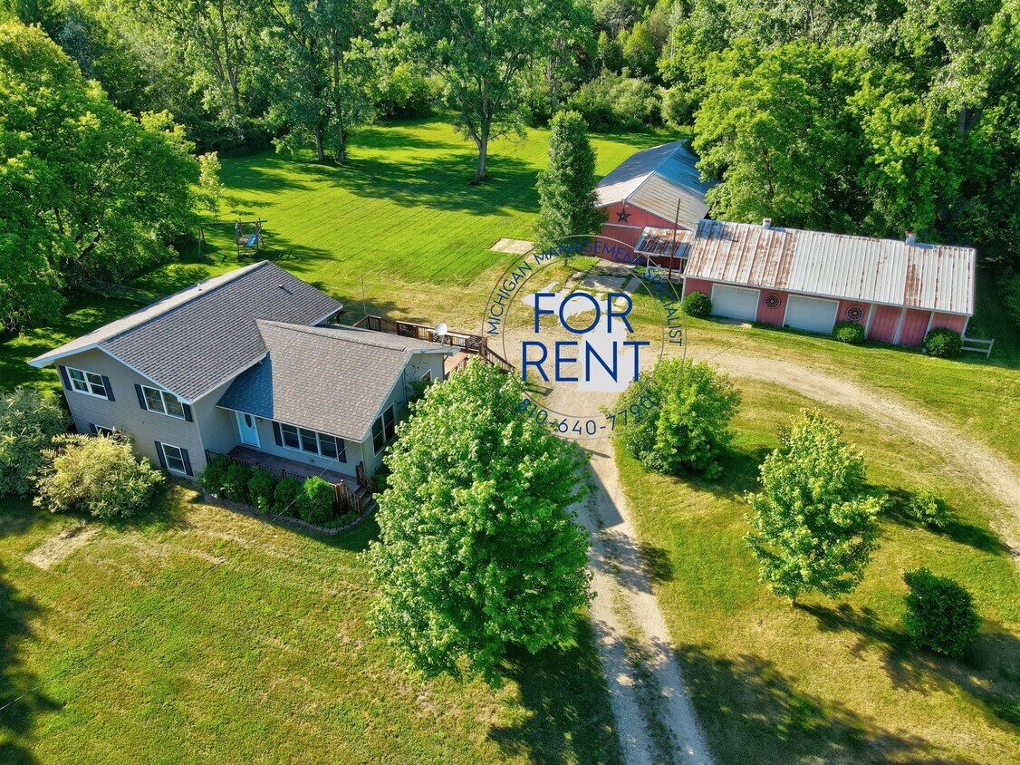 11392 W Dodge Rd, Montrose, MI 48457 House Rental in Montrose, MI