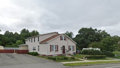 Building Photo - 835 Boston Rd