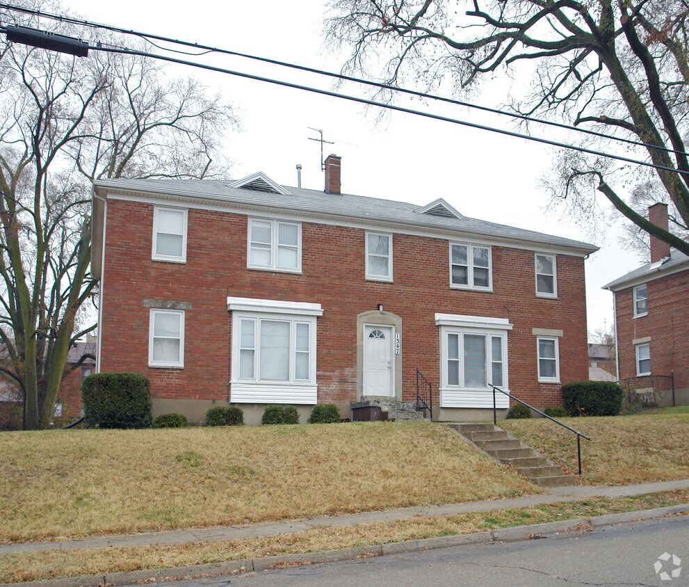 Primary Photo - 1347-1375 Florence St