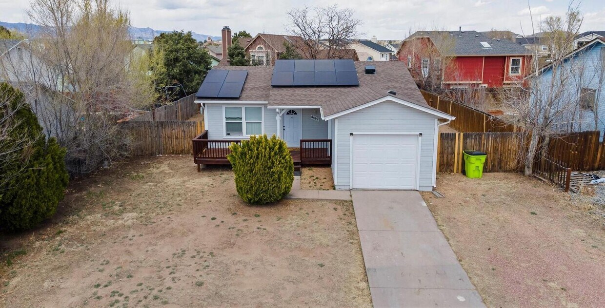 Primary Photo - Charming 4 Bed, 2 Bath Home Near Peterson ...