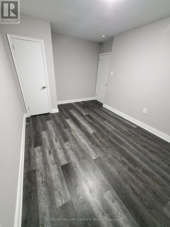 Building Photo - 15 Camille Ct