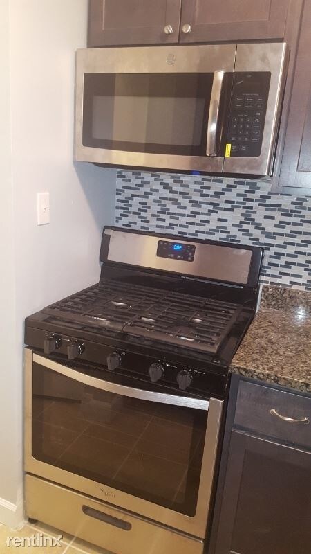 Primary Photo - 1 br, 1 bath Condo - 9606 S Kedvale Ave.,