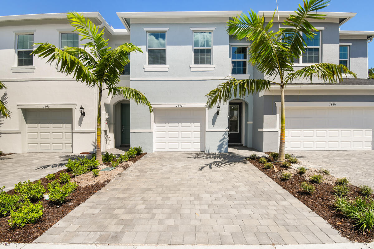 1847 SE Roxy Way, Stuart, FL 34996 Townhome Rentals in Stuart FL