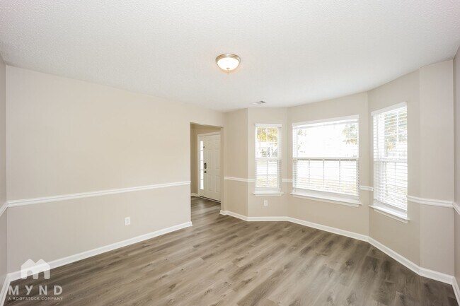 Building Photo - 11640 Registry Blvd