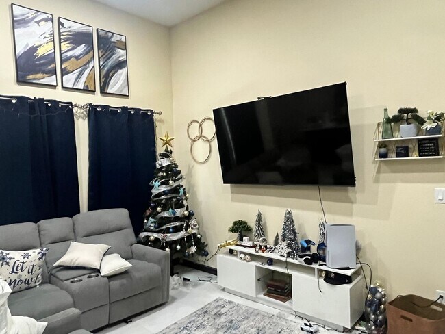 Foto del edificio - Charming 3BR 2.5RR House in Mission