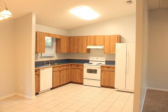 Foto del edificio - 11988 49th St N