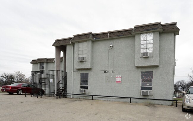 Building Photo - The Refuge
