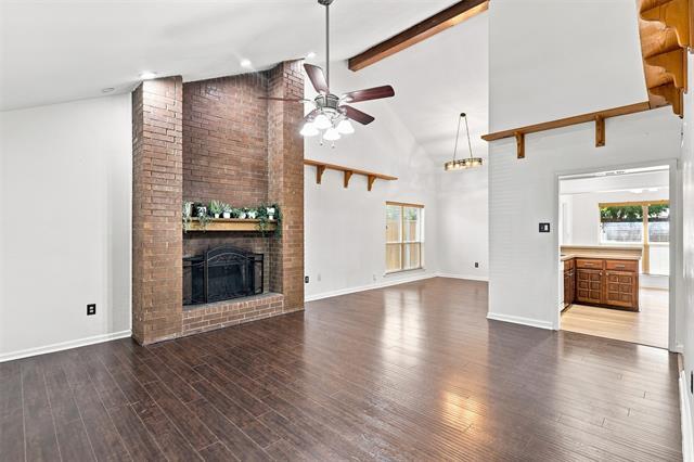 Building Photo - 8782 Marilyn Dr