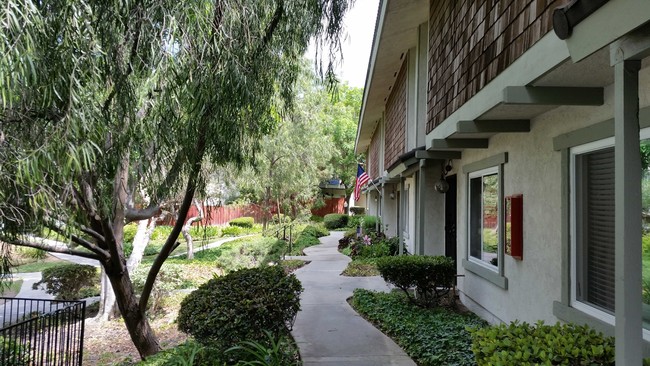 Foto del edificio - 975 S Idaho St