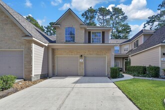 Building Photo - 115 E Greenhill Terrace Pl