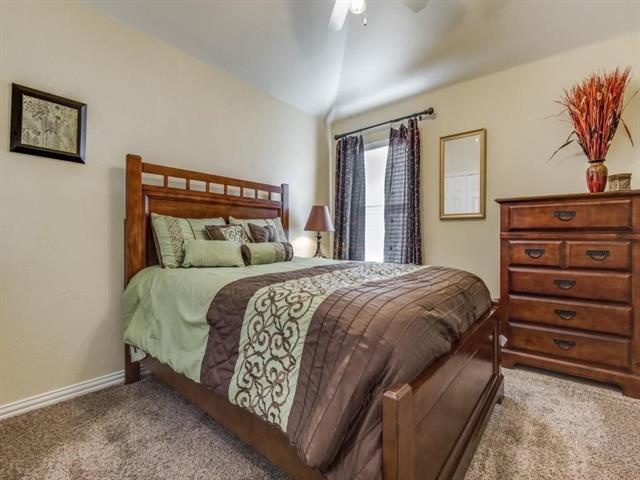 Foto del edificio - 2725 Enchanted Eve Dr
