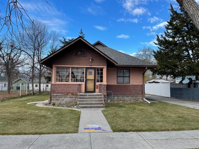 Primary Photo - 206 2nd Ave