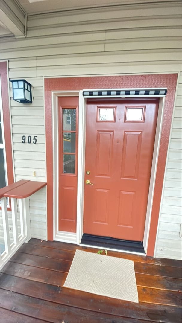 Building Photo - 1 Bedroom +Bonus Room, 1.5 bath Condo in 5...