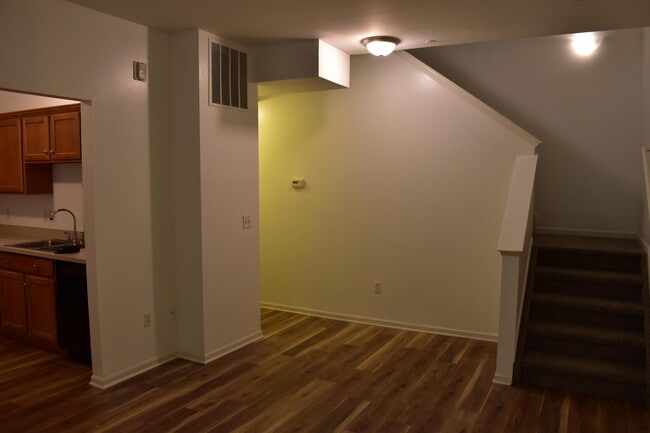 Building Photo - 39696 Rockcrest Ln