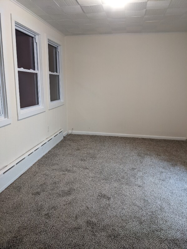 Building Photo - 37 Smullen St