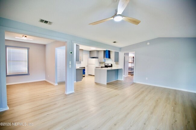 Foto del edificio - 3542 Sheldrake Dr