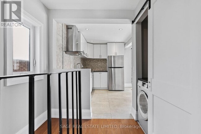 Building Photo - 26 Roseneath Gardens