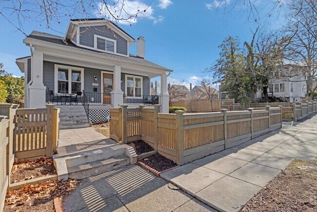 Foto del edificio - 6515 8th St NW