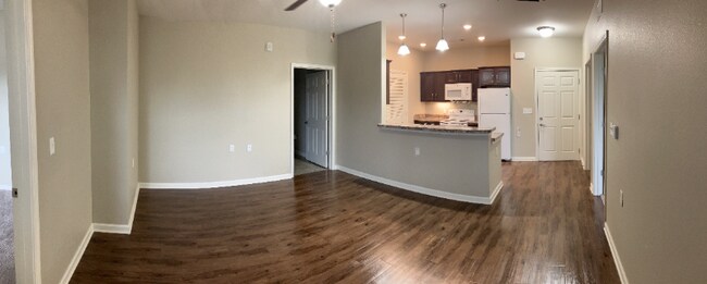 Foto del edificio - 3020 E 6th Ave