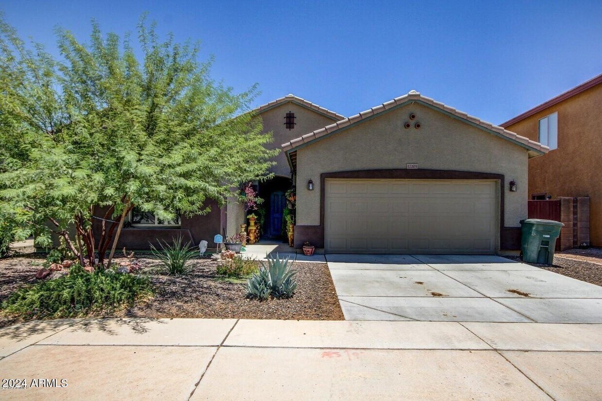 Primary Photo - 12205 W Daley Ln