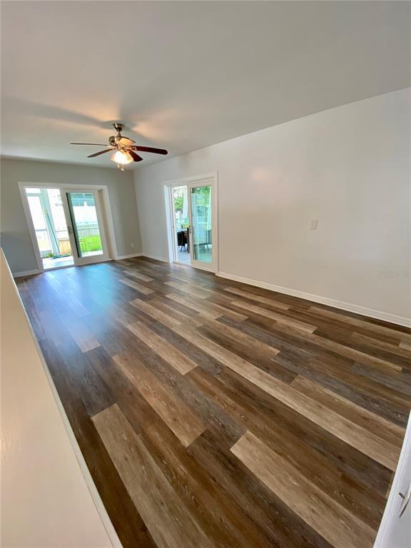 Building Photo - 809 Jacaranda Dr