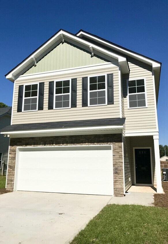 Primary Photo - CONVENIENT TO DOWNTOWN - CONGAREE POINTE
