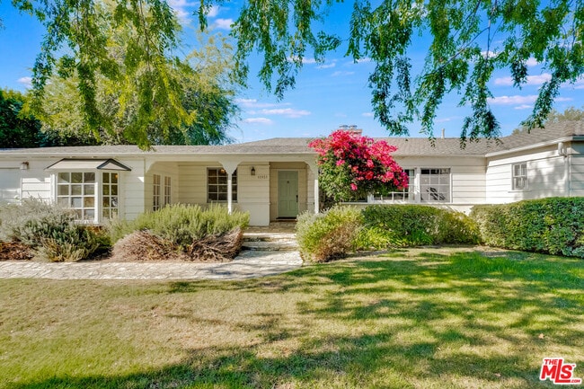 Building Photo - 11951 Landale St