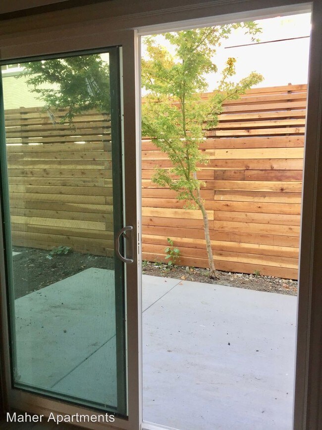 Foto del edificio - 2307 Maher Dr