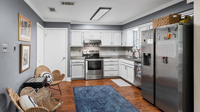 Foto del edificio - Cute 3BR/2.5BA Townhome in Baton Rouge – P...