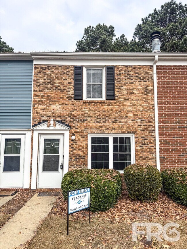 Photo - 102 David Dr Townhome