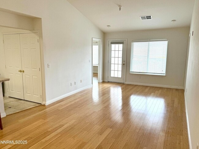 Building Photo - 200 Talus Way
