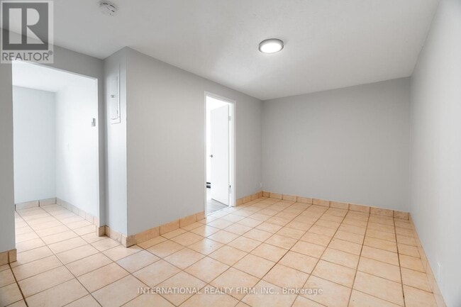 Building Photo - 24 Brookside St