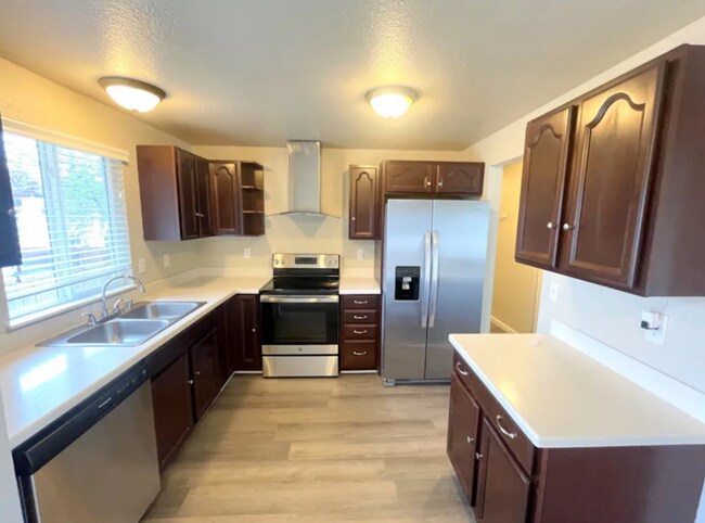 Foto del edificio - 3601 55th Ave NE