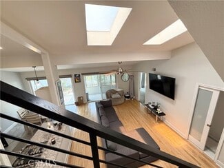 Building Photo - 30941 Paseo Camalu