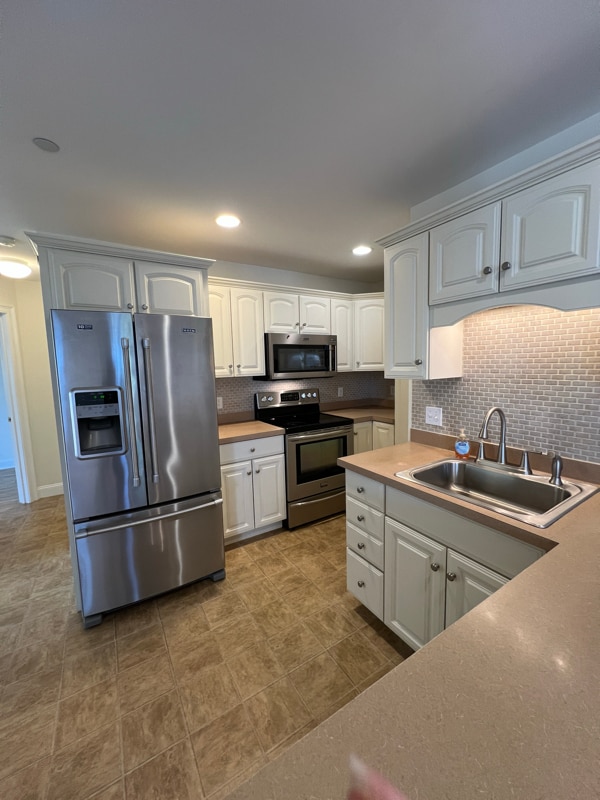 Photo - 345 Saco St Apartment