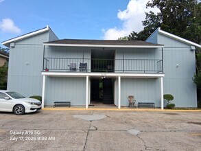 Building Photo - 3139 Addison St