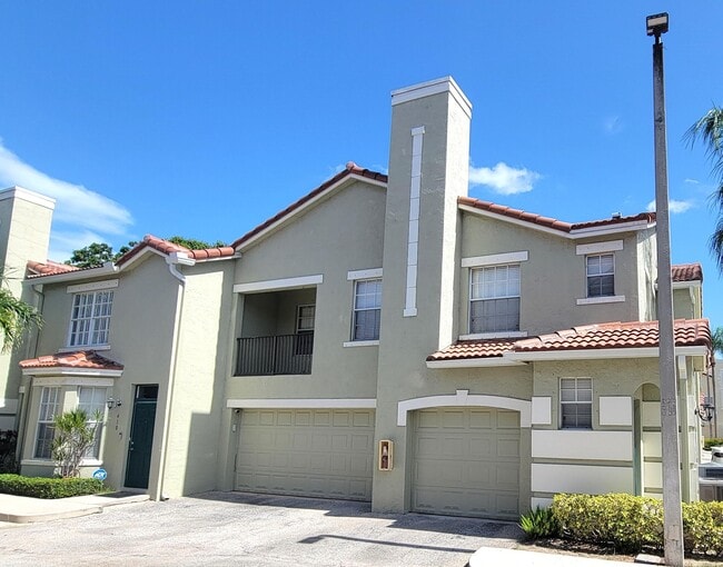 Building Photo - 401 Belmont Pl