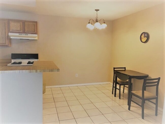 Foto del edificio - 2 Bedroom Condo in Loma Linda