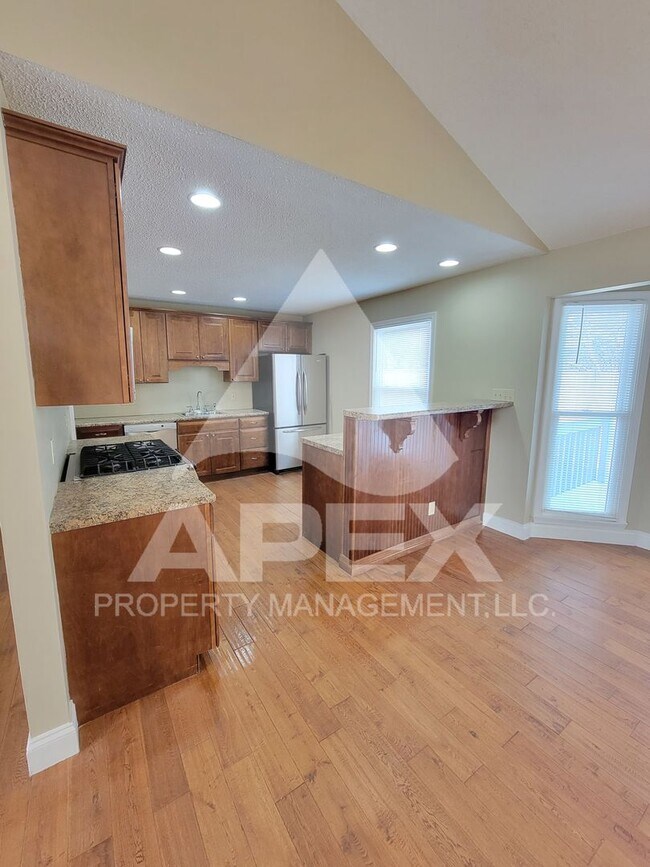 Foto del edificio - Beautiful 3Bd – 2Ba Single Family home on culdesac w/2 Car Garage in Powell off Emory Road!