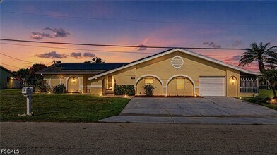 Building Photo - 2507 Lakeview Dr