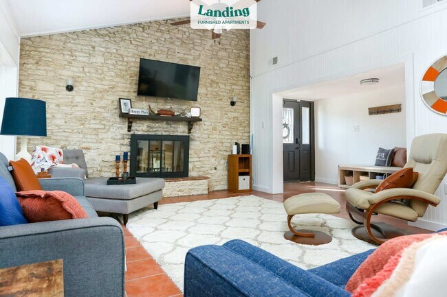 Foto del edificio - 100 Peaceful Ln