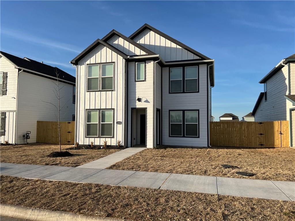 Foto principal - 4808 W Planetree St