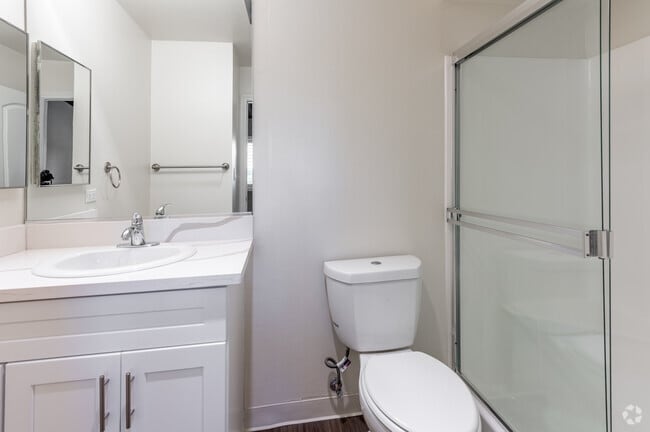 2BR, 2BA - 1,135SF - The Terrace Apartments